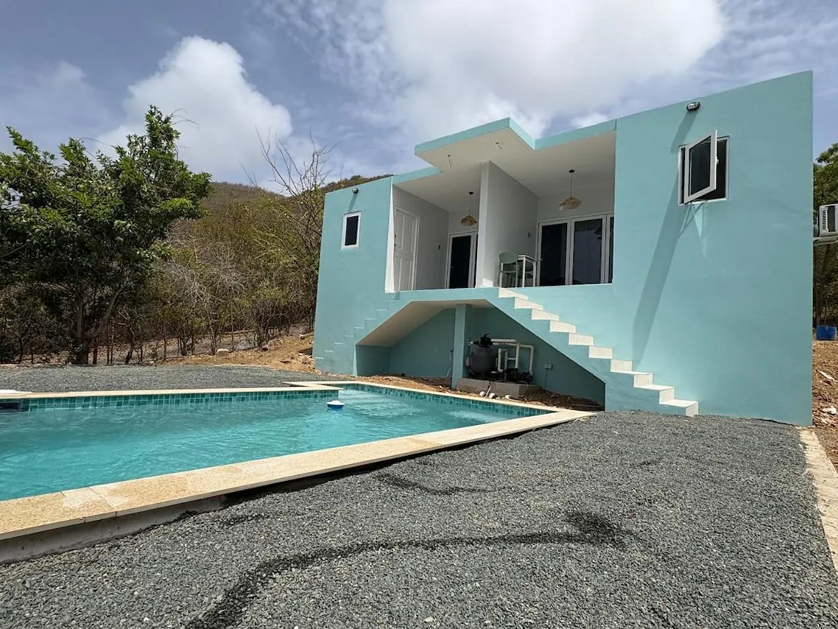 Beach House, Tranquil Santirome Studio 1 Westpunt 0*,  Curaçao