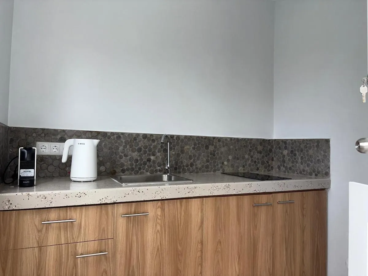 Apartman Beach House, Tranquil Santirome Studio 1 Westpunt